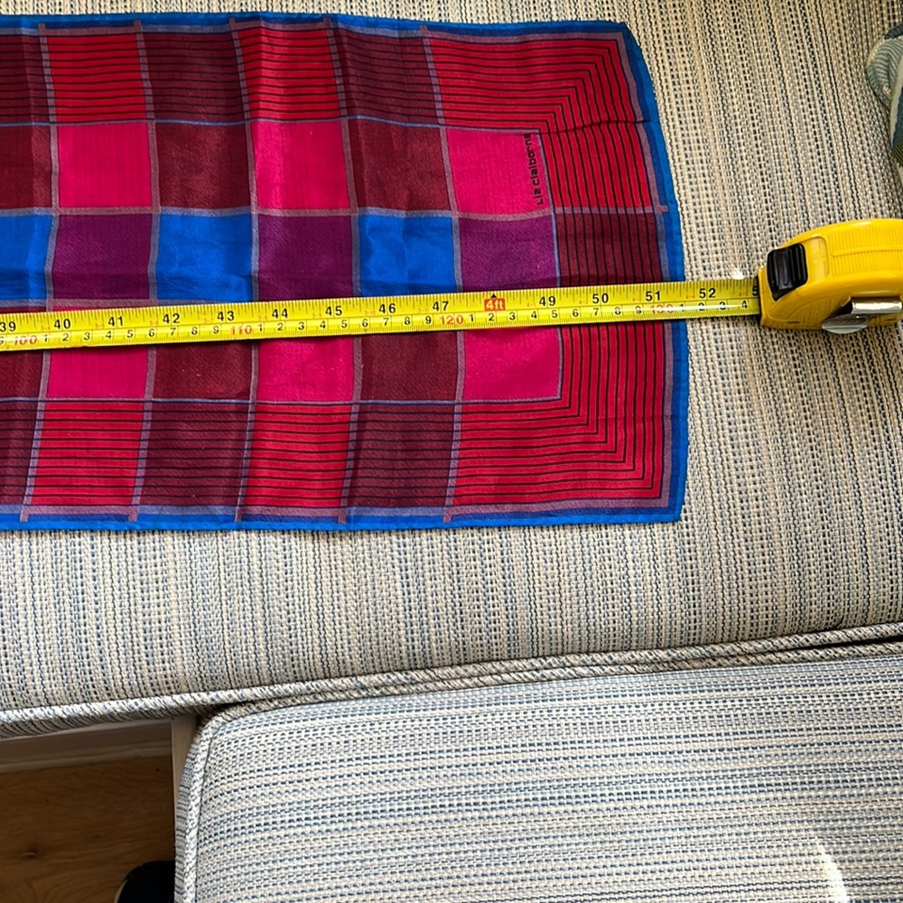 Scarf - Picture 3 of 4
